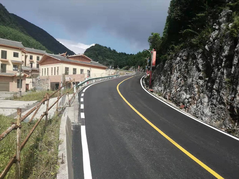 鐘山區2021年農村公路大中修及預防性修復項目